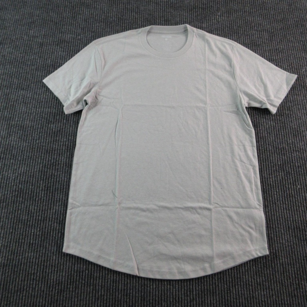 True Classic Shirt Mens M Gray Crew Neck Curved Hem Short Sleeve Tagless NWOT